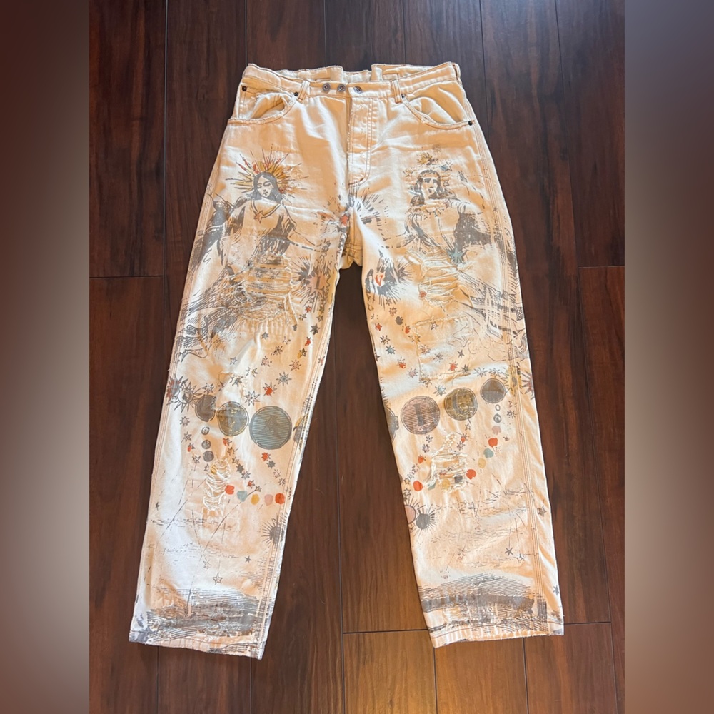 Magnolia Pearl magic love, denims, beautiful artwork, perfect condition with tag